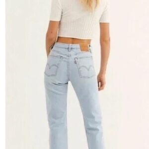 Levi’s Wedgie Straight - 26